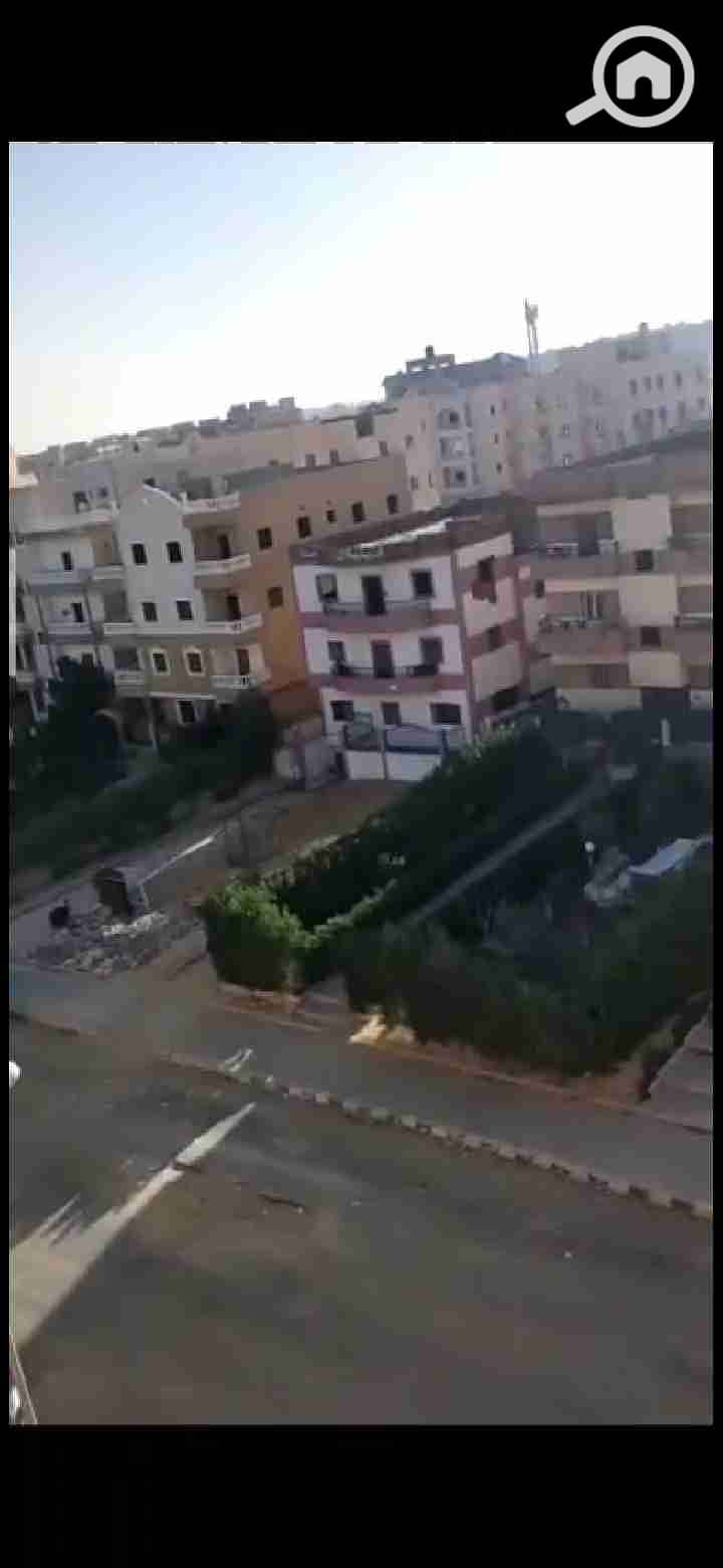 10 Screenshot_20251014_003438_com. whatsapp. jpg