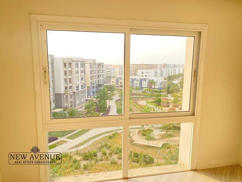 17 WhatsApp Image 2025-10-14 at 1.07. 36 AM. jpg