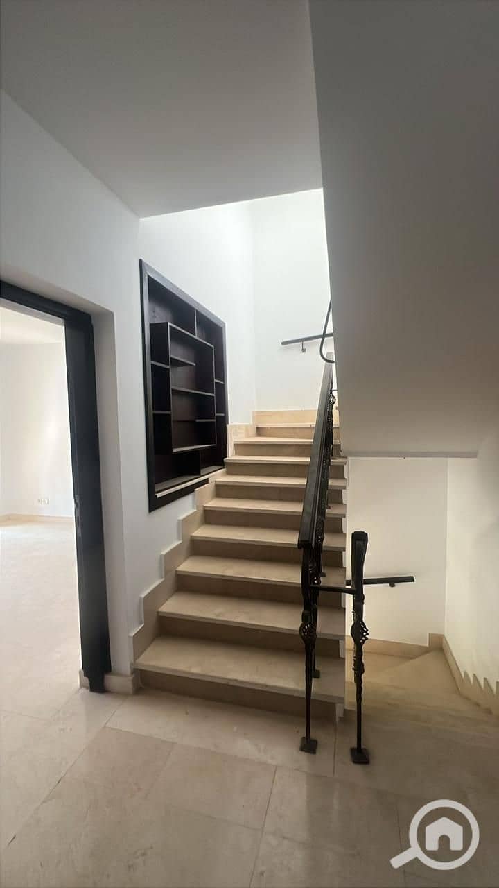 9 WhatsApp Image 2025-10-13 at 19.49. 35_616bdabc. jpg