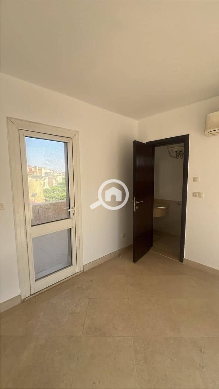 10 WhatsApp Image 2025-10-13 at 19.49. 35_fc780fe4. jpg