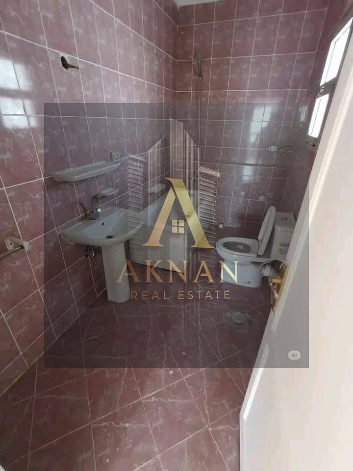 6 WhatsApp Image 2025-10-06 at 1.22. 23 PM (1). jpeg