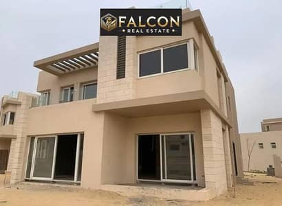 4 Bedroom Villa for Sale in 6th of October, Giza - WhatsApp Image 2_239683e3. jpg