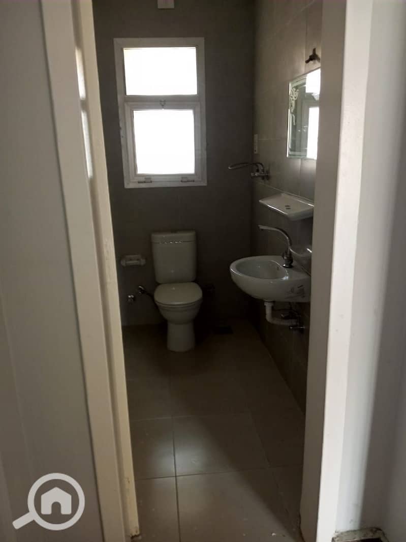 6 918cc9e5-48d8-4cc1-8b57-b45a1fa86f58. jpg