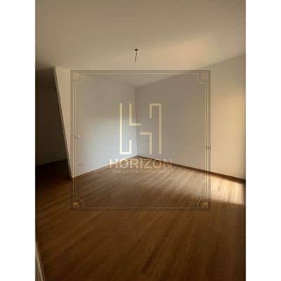 4 Compound Fifth Square Al Marasem كمبوند فيفث سكوير المراسم. jpg