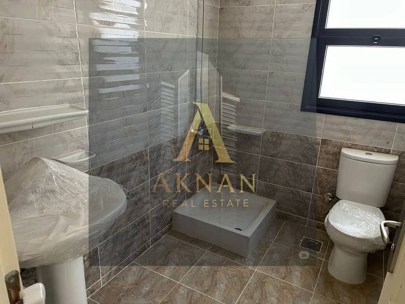 6 WhatsApp Image 2025-10-10 at 17.48. 42 (1). jpeg