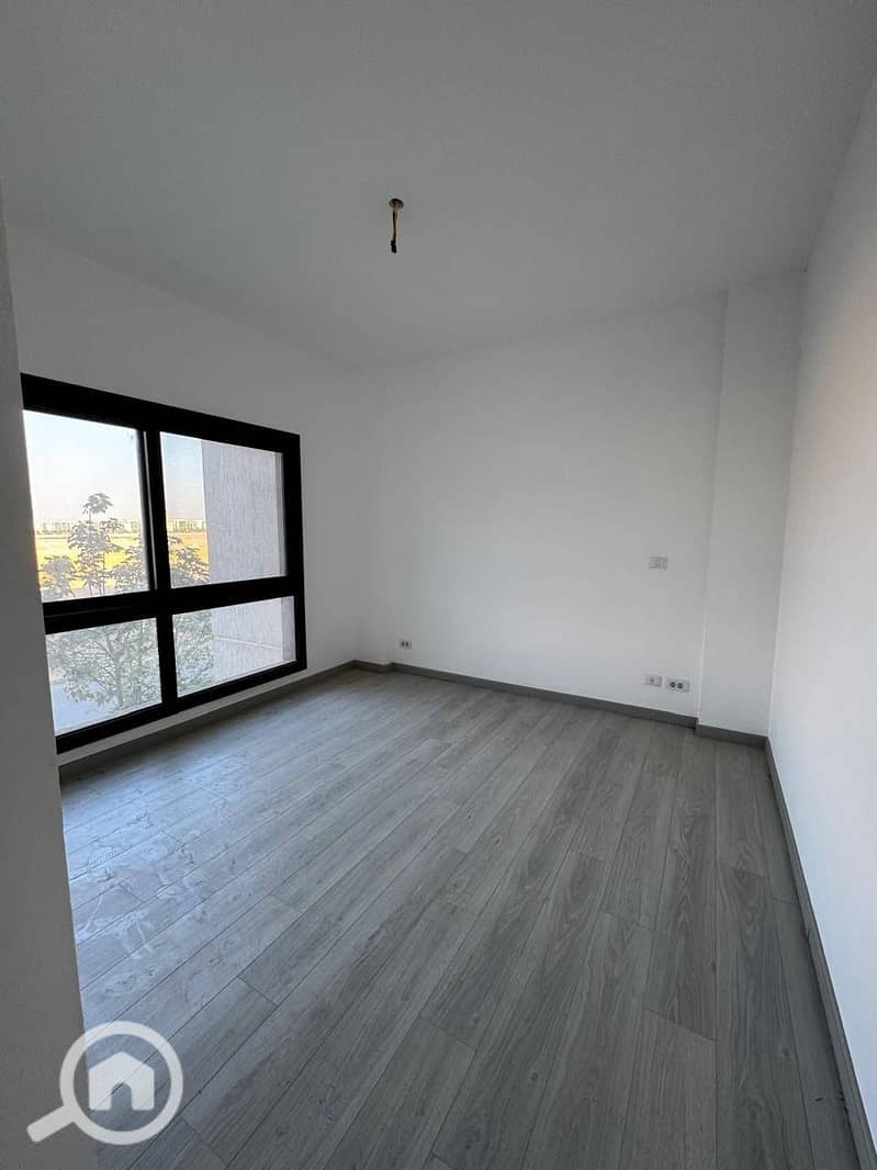 2 518393439_1453442035733107_5245265854696353933_n. jpg