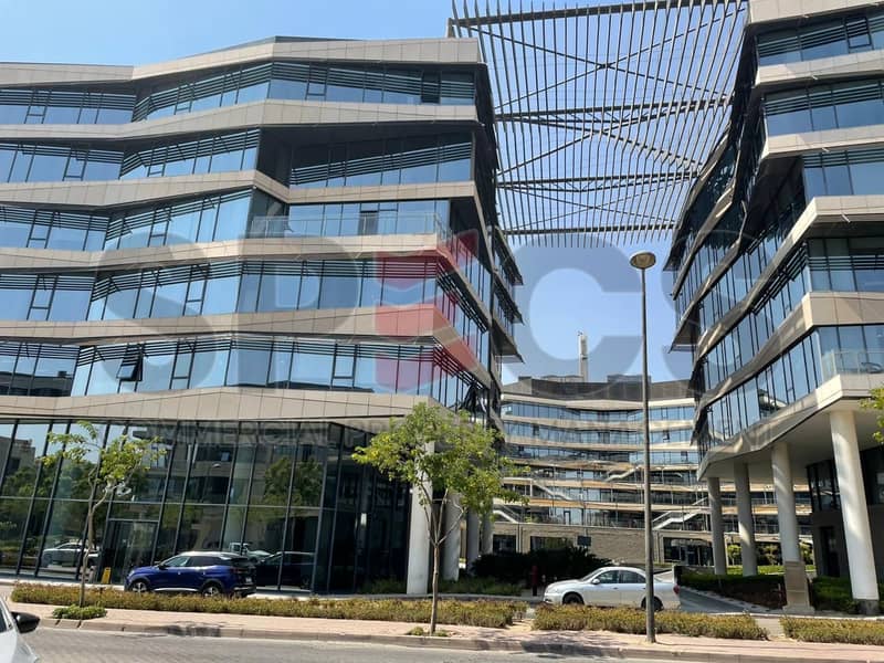 7 1fe1d8fe-3580-4b39-a28e-229ee060b87e. jpg