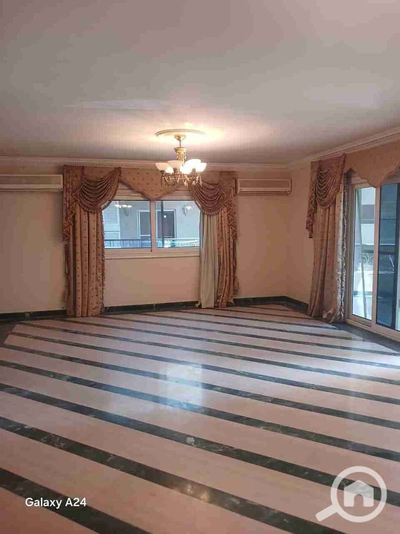 1001301634. jpg 1001301634. jpg