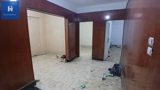 3 Bedroom Flat for Sale in Agouza, Giza - شقة للبيع في العجوزة  158م تفرعات شارع د محمد شاهين ( تطل علي حديقة )    (1). jpg