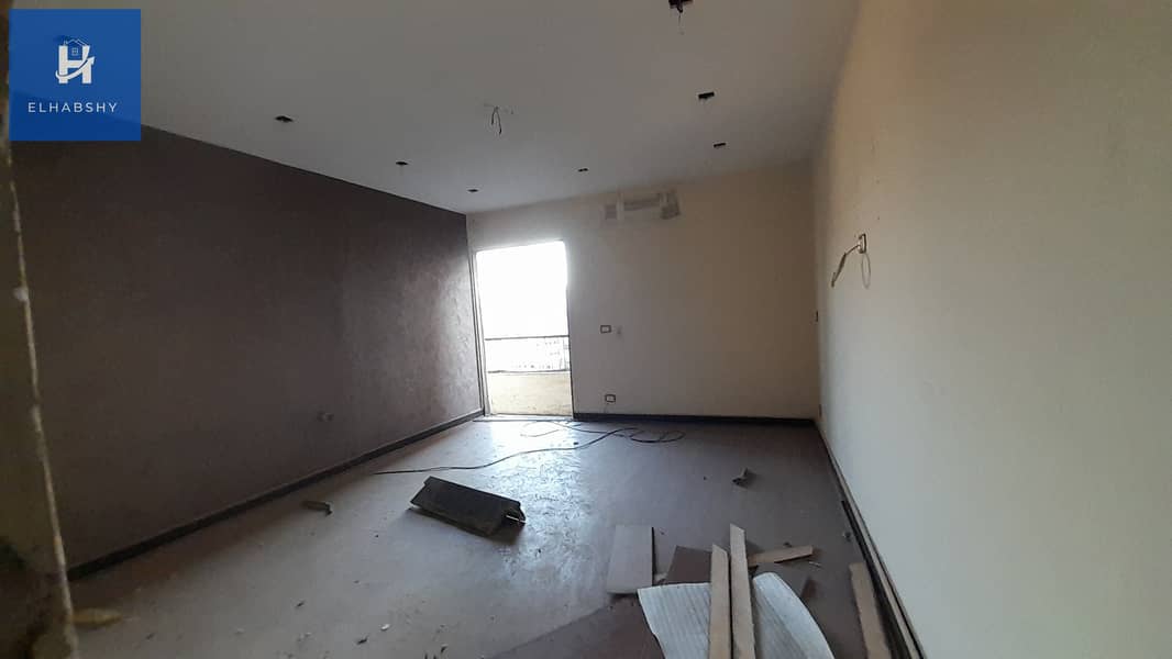 7 شقة للبيع في المهندسين 300م في شارع الثورة الرئيسى بفيو رائع  (7). jpg