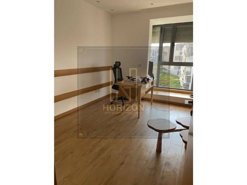 6 WhatsApp Image 2025-10-13 at 6.37. 22 PM (1). jpg