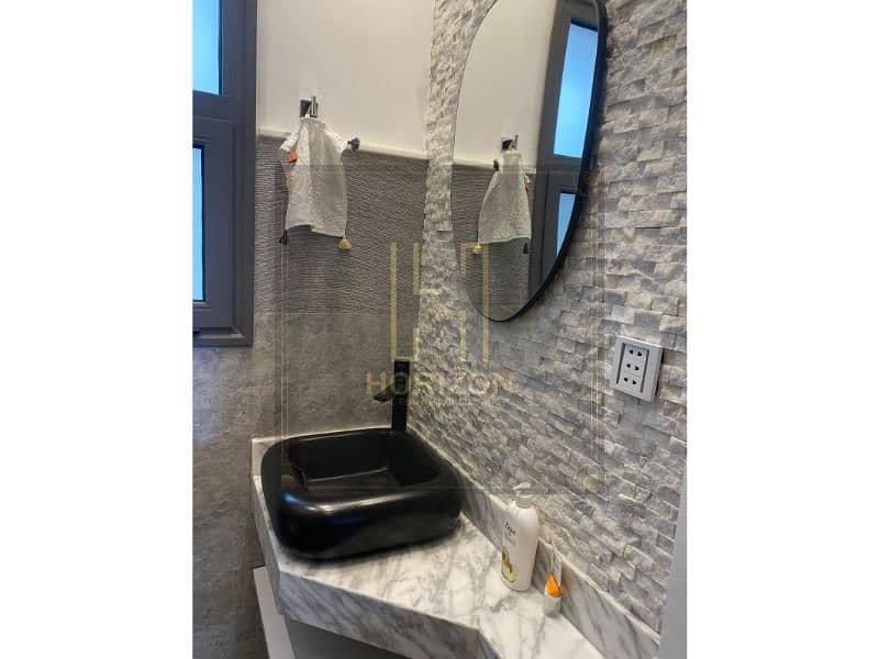 8 WhatsApp Image 2025-10-13 at 6.37. 23 PM (1). jpg