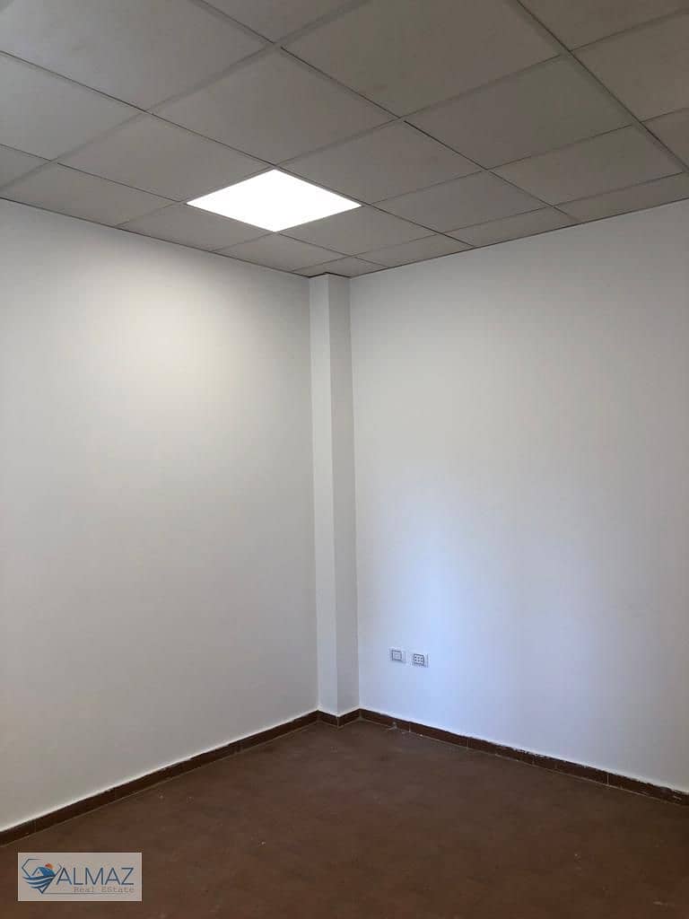 16 WhatsApp Image 2025-09-13 at 2.12. 13 PM (2). jpeg