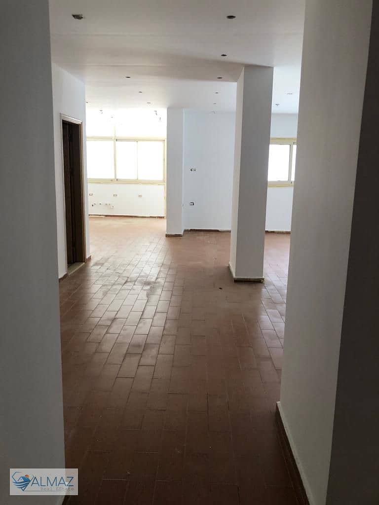 25 WhatsApp Image 2025-09-13 at 2.12. 16 PM (2). jpeg