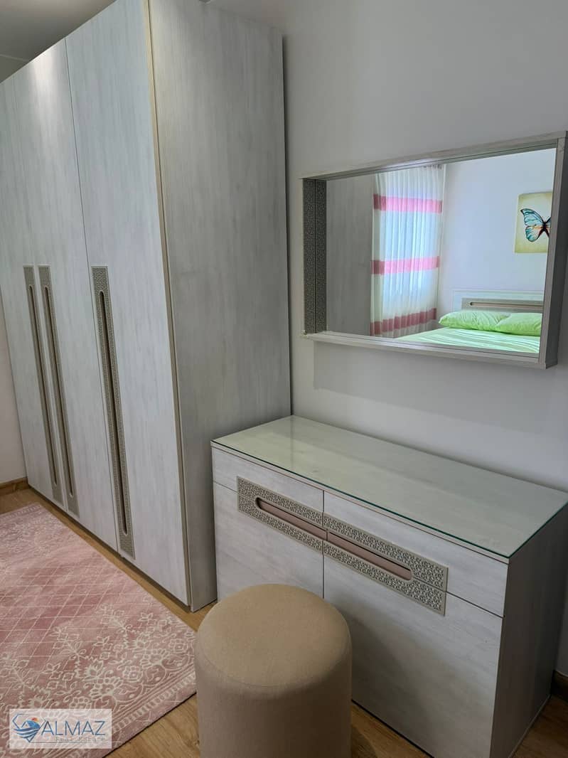 32 WhatsApp Image 2025-09-13 at 10.45. 35 AM. jpeg