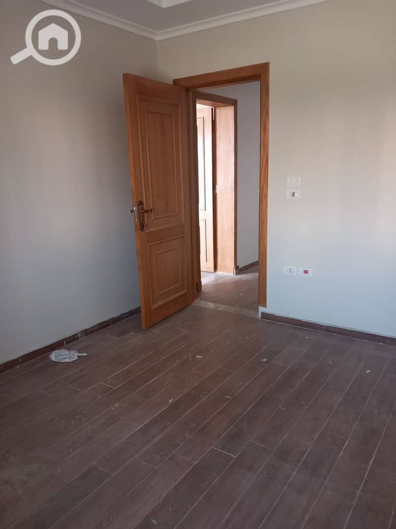 31 صورة واتساب بتاريخ 1446-12-02 في 17.27. 31_01044d73. jpg