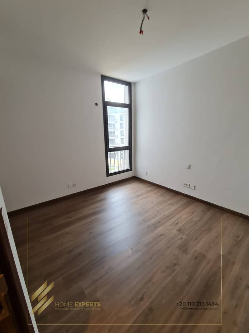 4 020dcb09-cfb1-47c2-a699-db97a0981522. jpg