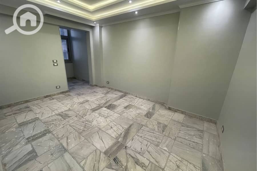 4 Untitled-1_0004_WhatsApp Image 2025-08-18 at 3.21. 34 PM (3). jpg