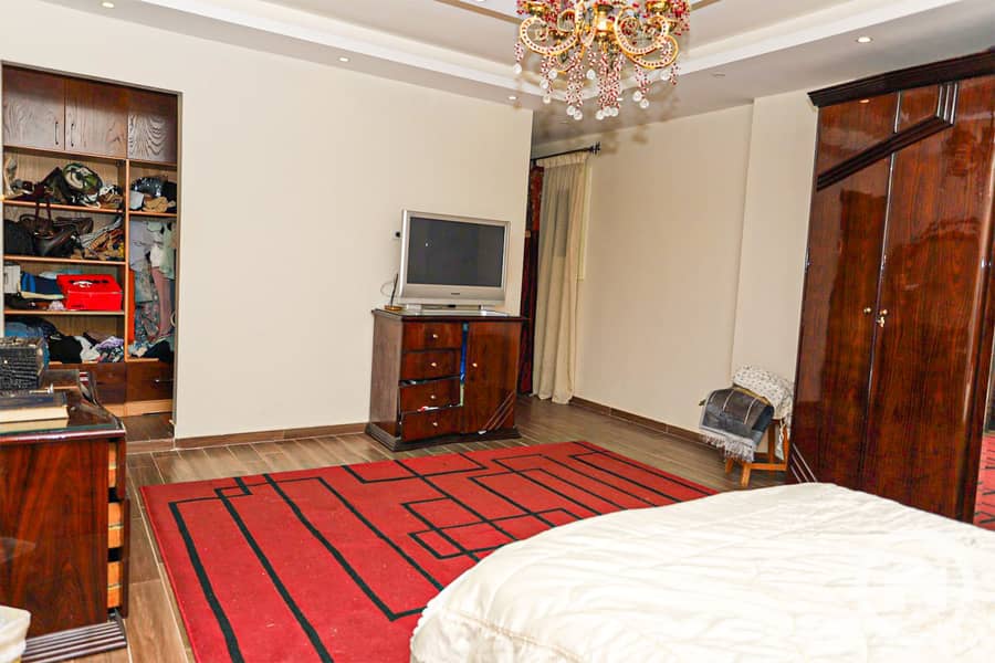 12 Untitled-2_0013_WhatsApp Image 2025-04-14 at 5.07. 45 PM. jpg