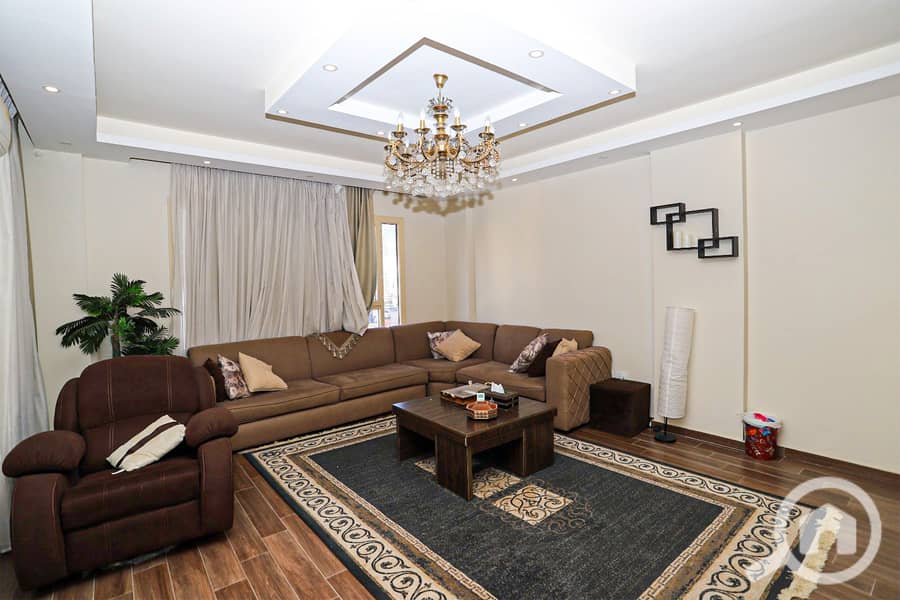 20 Untitled-2_0023_WhatsApp Image 2025-04-14 at 5.07. 37 PM (1). jpg