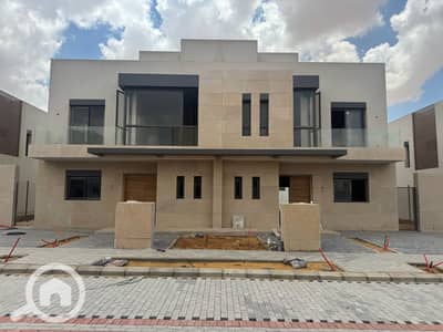 تاون هاوس 3 غرف نوم للبيع في الشيخ زايد، الجيزة - IMG-20250720-WA0028. jpg