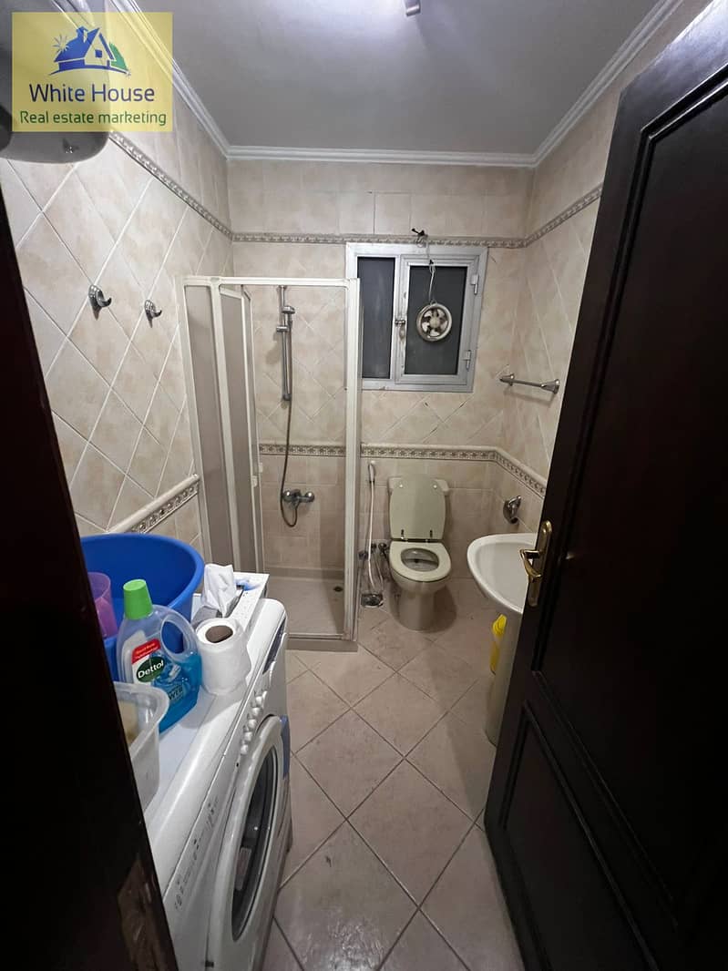 2 3eeb6695-4959-41d2-96a2-cb9378982af3. jpg