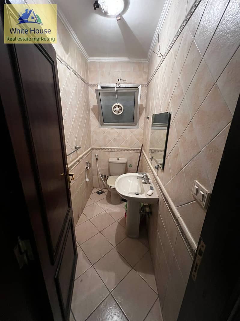 20 ff00297a-1c3c-4f40-a108-805f1e128f42. jpg