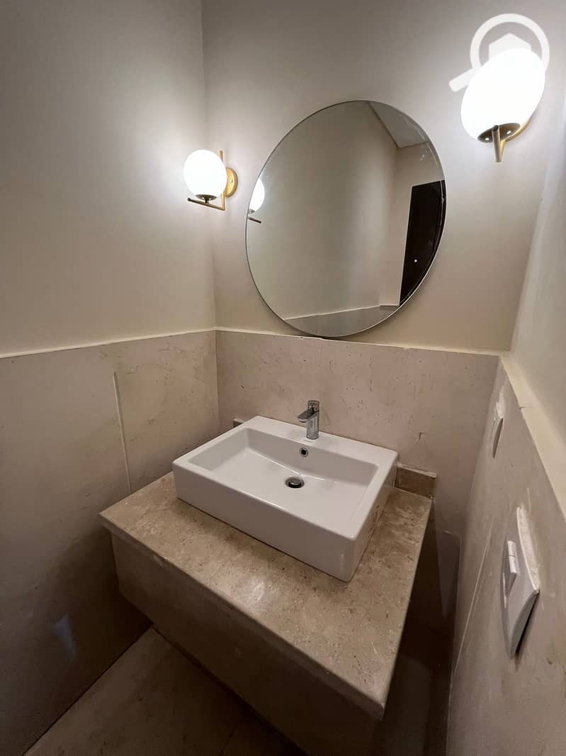 5 WhatsApp Image 2025-10-14 at 12.44. 06 PM (3). jpeg