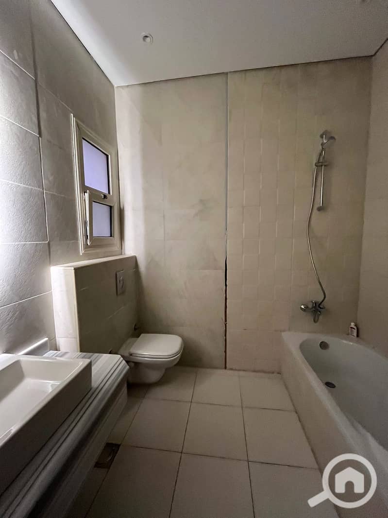 13 WhatsApp Image 2025-10-14 at 12.44. 09 PM (1). jpeg