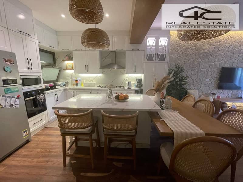 6 WhatsApp Image 2025-10-07 at 12.22. 51. jpeg