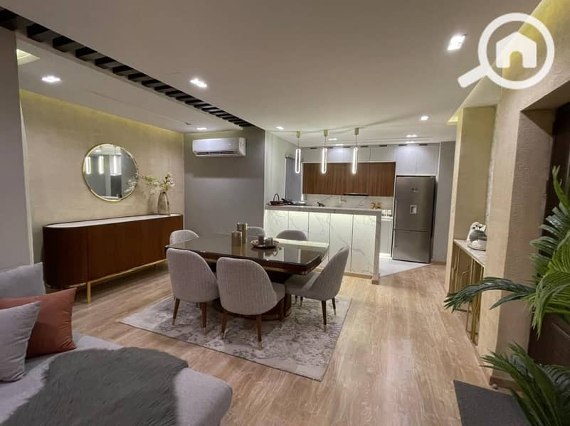 7 WhatsApp Image 2025-08-25 at 16.00. 47 (2). jpeg