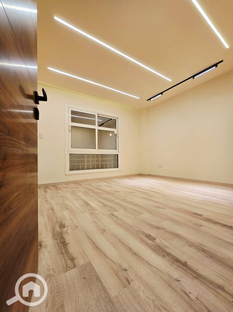 7 3ae59fb7-6c9e-4f99-9975-a7a50c5b4a8c. jpeg