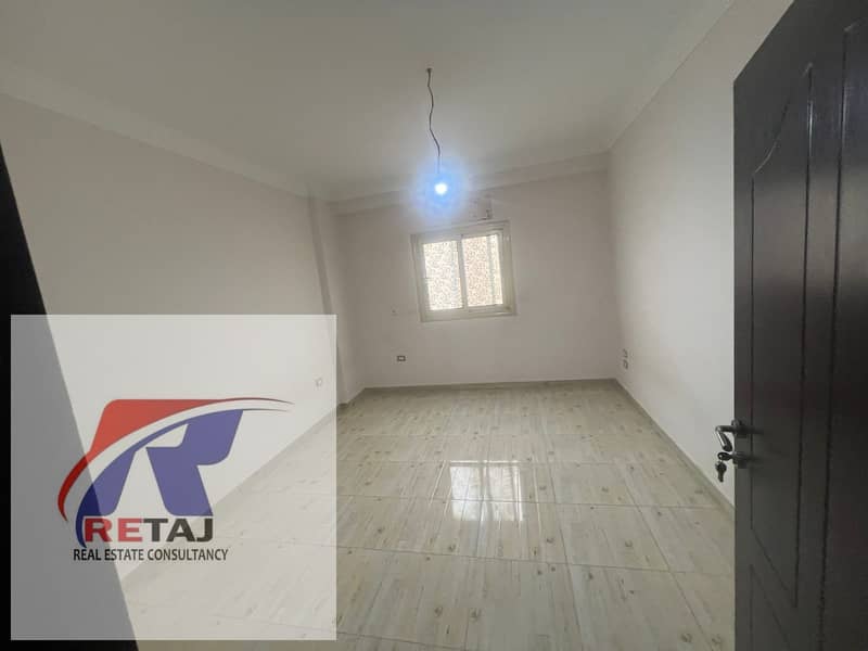 2 WhatsApp Image 2025-10-14 at 02.27. 39 (4). jpeg