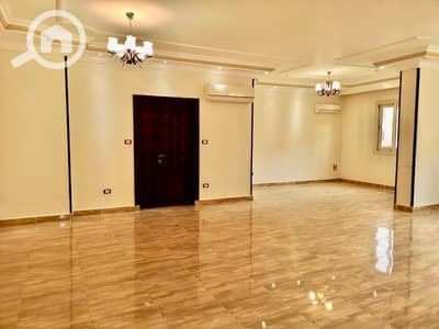 فلیٹ 4 غرف نوم للايجار في القاهرة الجديدة، القاهرة - 58b861ff-51bd-42ca-8eef-0107a3cecad9. jpg