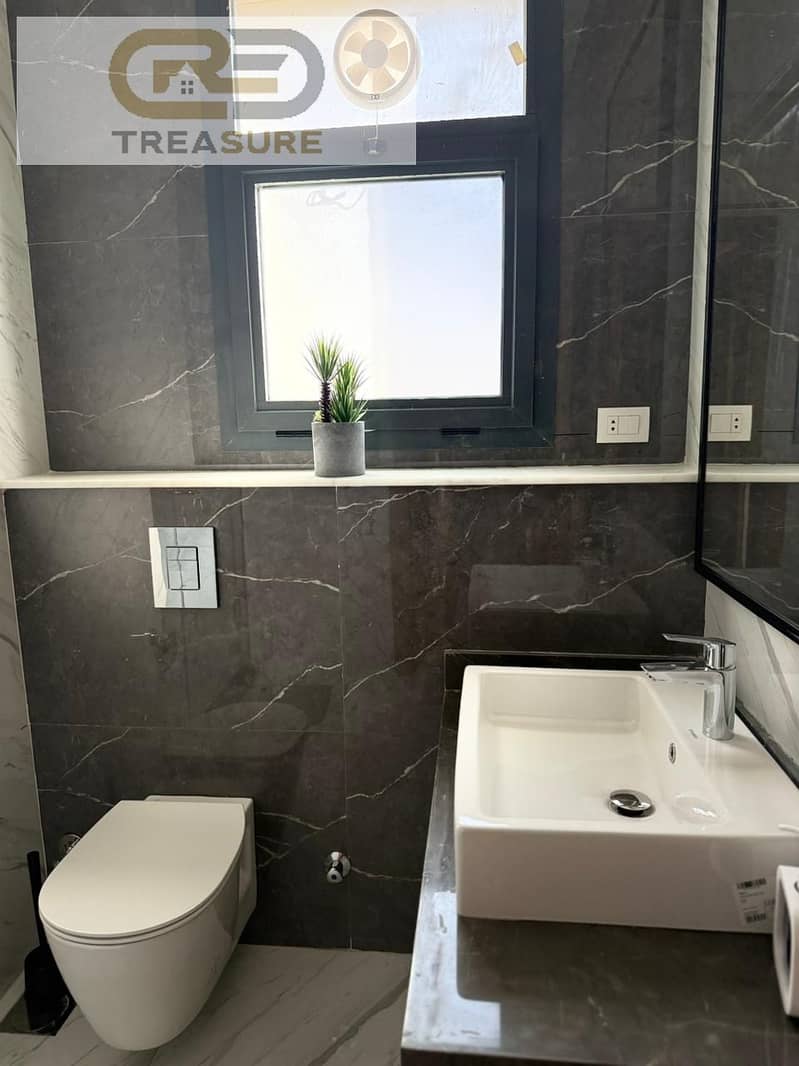 8 WhatsApp Image 2025-10-09 at 5.32. 22 PM (3). jpeg