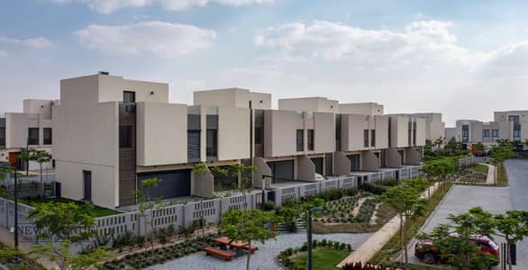 3 Bedroom Townhouse for Sale in Shorouk City, Cairo - 1a4f5848-9f8d-4291-8d9b-a81ecb63c3db. jpg