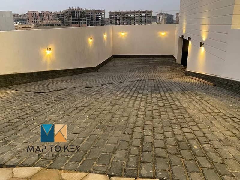 3 WhatsApp Image 2025-10-13 at 14.21. 19_94377d31. jpg