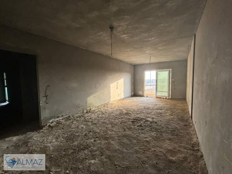 10 WhatsApp Image 2025-10-14 at 12.47. 52 PM. jpeg