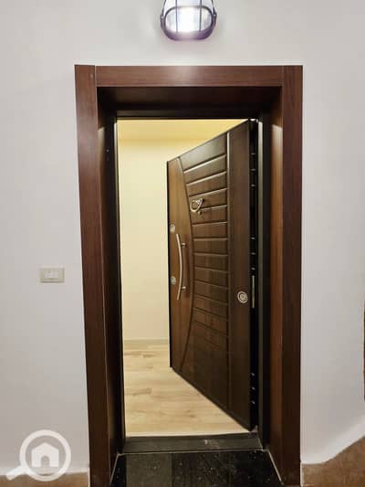 2 Bedroom Flat for Sale in Madinaty, Cairo - 20251008_191138. jpg