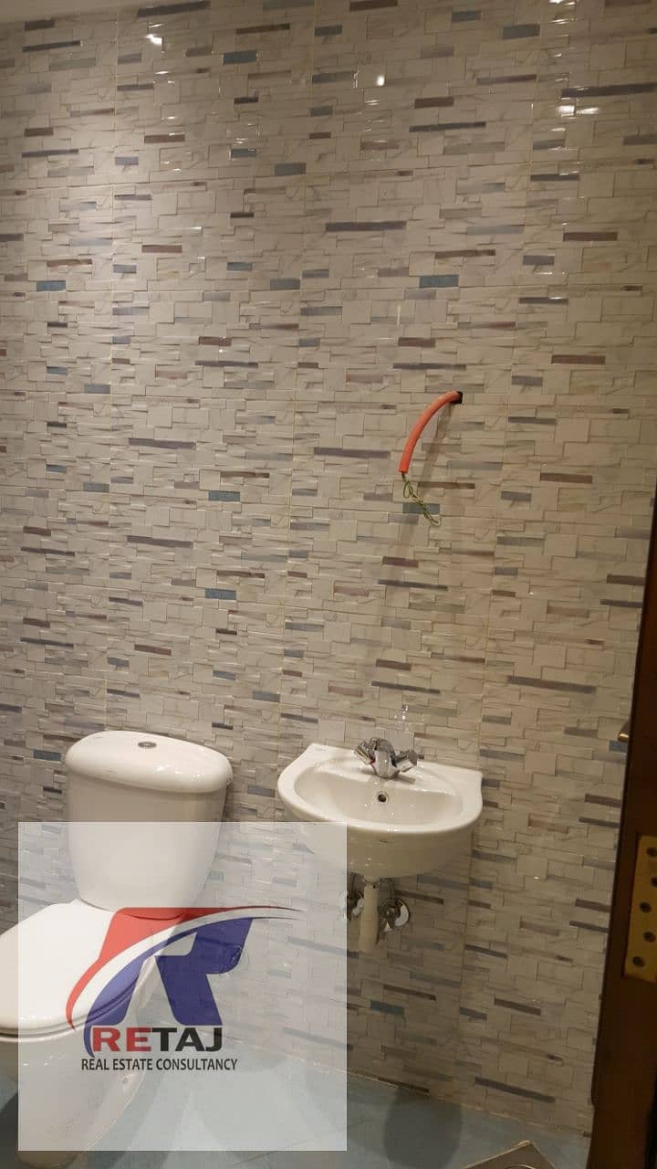 10 WhatsApp Image 2025-10-13 at 17.45. 21. jpeg