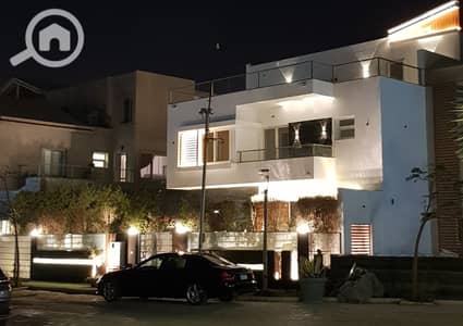 توين هاوس 8 غرف نوم للبيع في الشيخ زايد، الجيزة - IMG-20251011-WA0029. jpg