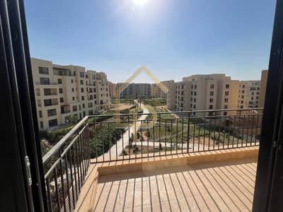 3 Bedroom Duplex for Sale in 6th of October, Giza - 559377260_122202751628566653_601691488664395808_n. jpg
