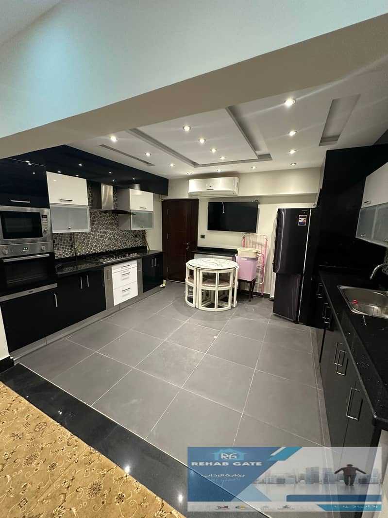 4 41efaa4e-e2ca-4afb-8488-4ecf7f9045ca. jpg