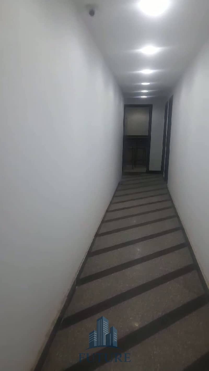 7 0705. mp4_20250705_182842.037. jpg