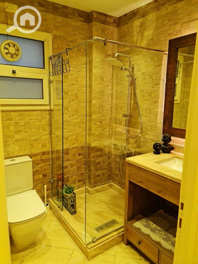 18 fbb5f94b-4dd6-4154-aff7-5203223cc846. jpg