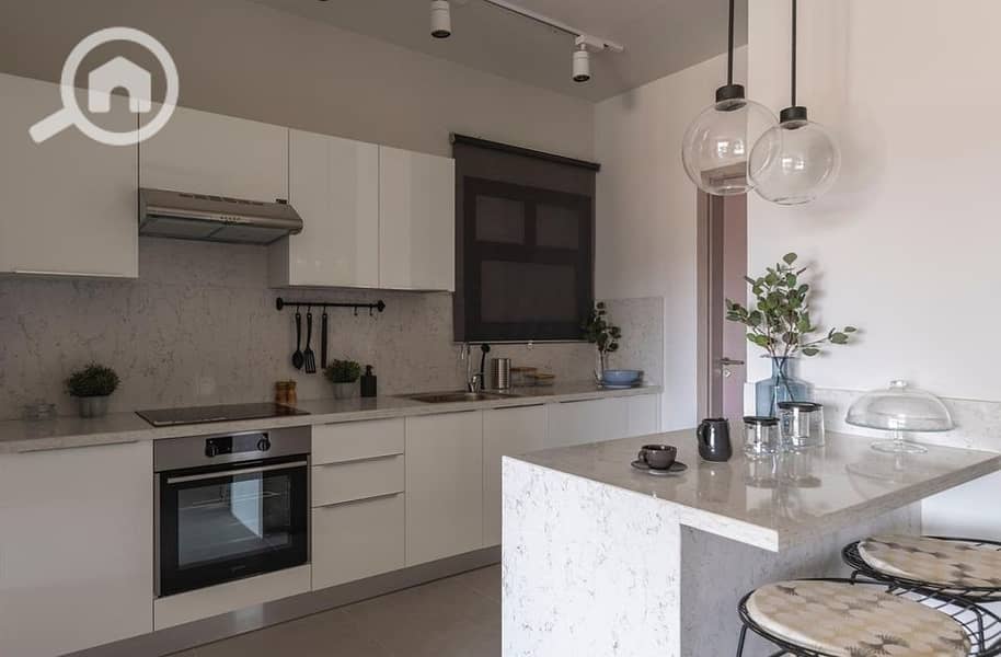 6 121634482_1219883118375782_3178755244768227599_o. jpg