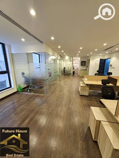 مکتب  للايجار في القطامية، القاهرة - 514396504_798287083154348_4788324167711239870_n. jpg