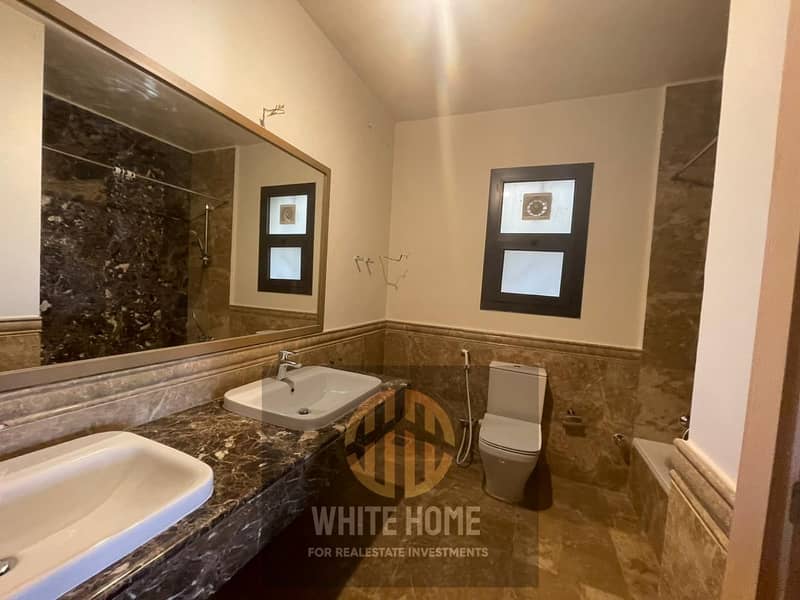 7 f9668330-78b5-4f0f-9134-b7747303ad3a. jpeg