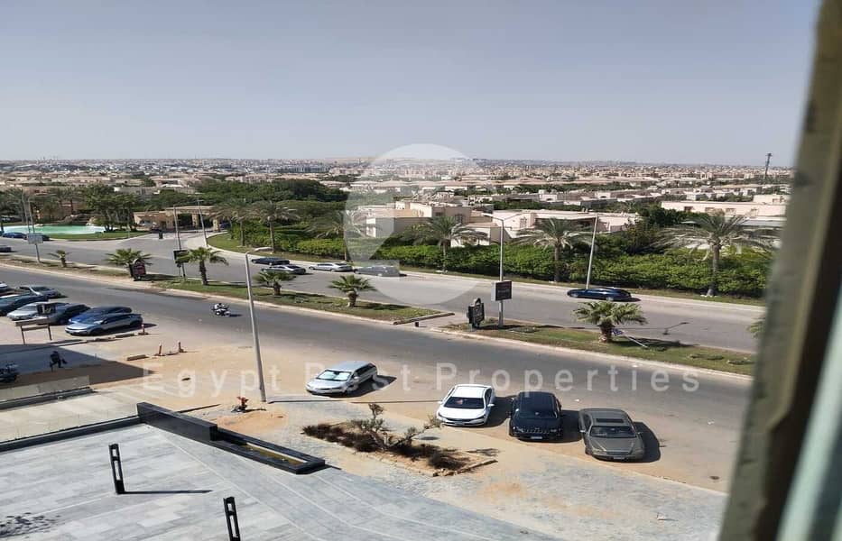 5 dc9eedcd-5eb5-4c82-b320-b1e6ca5f4b10. jpg