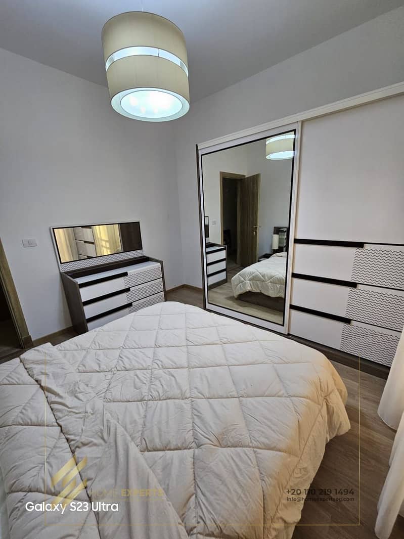 6 6d0468d8-7e0d-4a6b-af88-b5071bfd7fd6. jpg